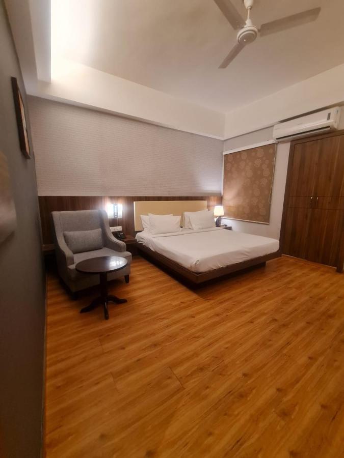 Hotel Lemon Park Haldwāni Dış mekan fotoğraf