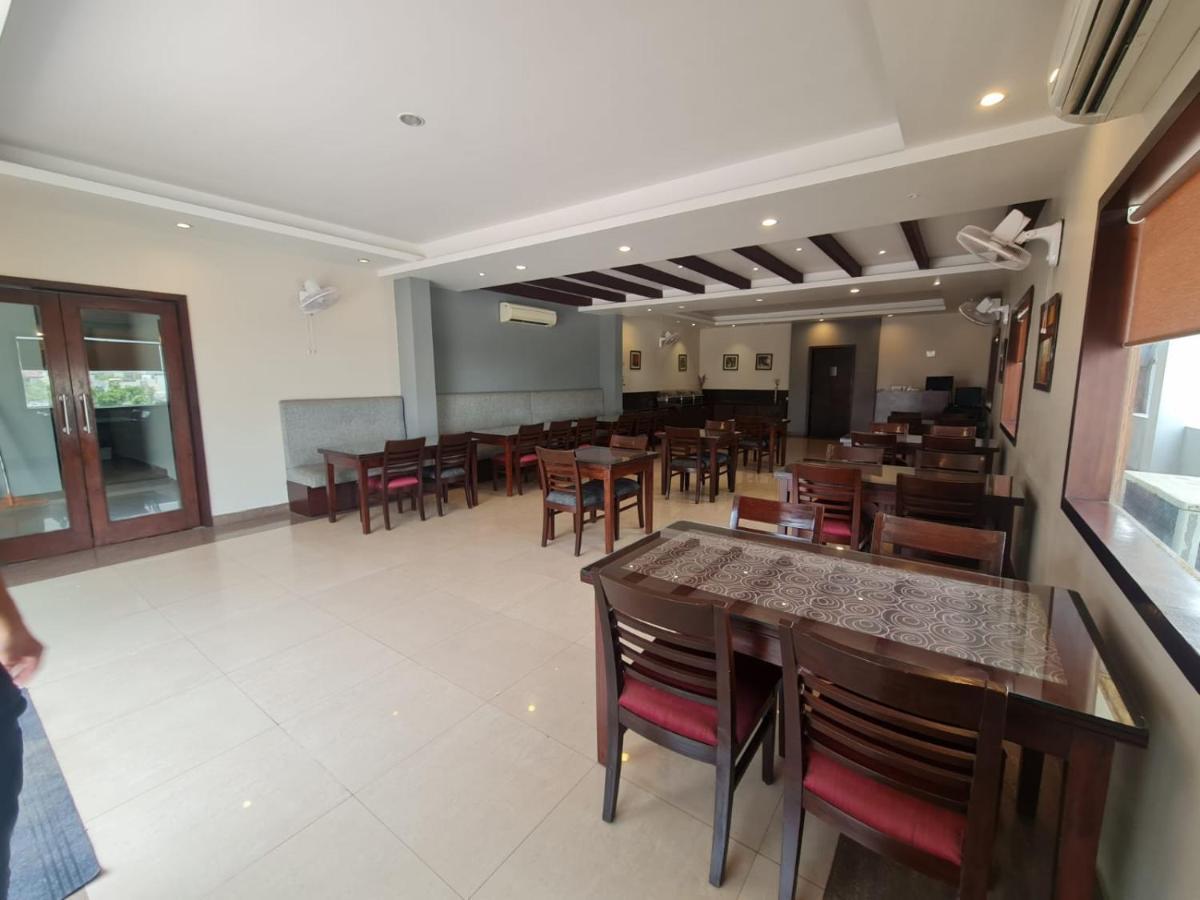 Hotel Lemon Park Haldwāni Dış mekan fotoğraf